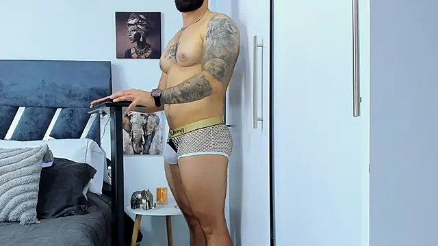 Snapshot of Zack_Froone chatting on 8, 4, 2026 Zack Froone online show from 8, 4, 2026