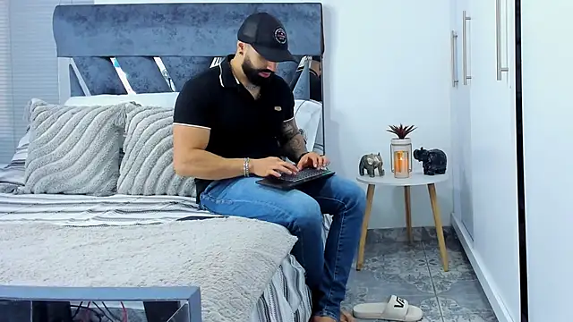 Zack Froone online show from 26, 11, 2025