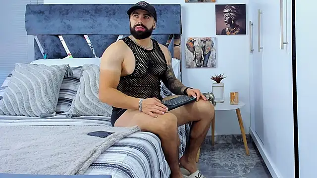 Snapshot of Zack_Froone chatting on 20, 3, 2026 Zack Froone online show from 20, 3, 2026