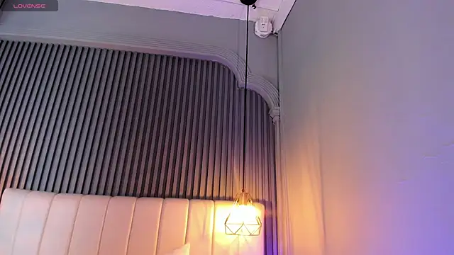 SaraRiley online show from 10, 1, 2026