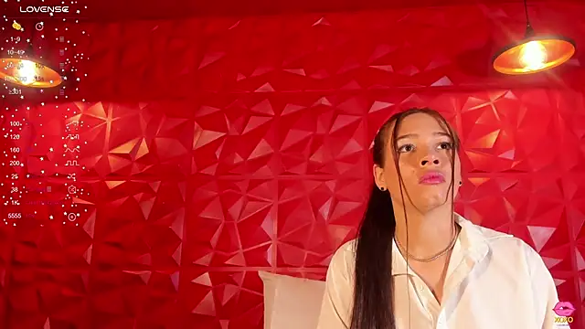 SaraRiley online show from 28, 9, 2025