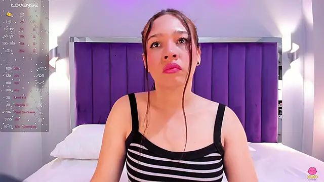 SaraRiley online show from 22, 9, 2025