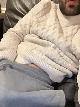 Snapshot of athenphysics chatting on 17, 12, 2024 athenphysics online show from 17, 12, 2024