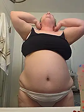 Snapshot of virgieblanca chatting on 7, 4, 2026 virgieblanca online show from 7, 4, 2026