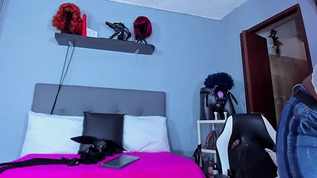 Coco Kiss online show from 5, 4, 2026