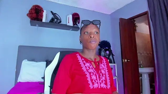 Snapshot of Coco_Kiss chatting on 7, 2, 2026 Coco Kiss online show from 7, 2, 2026