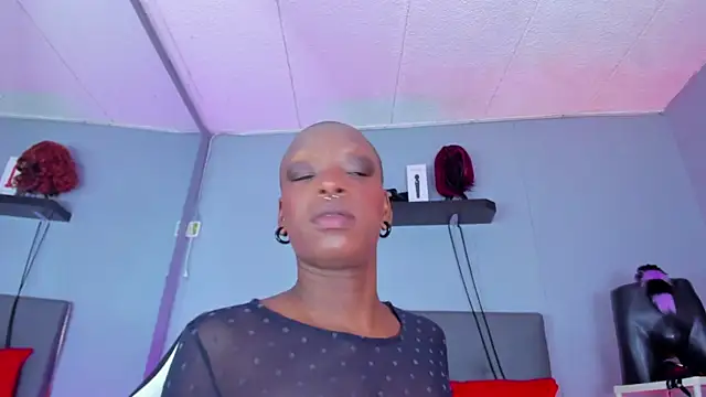 Coco Kiss online show from 4, 11, 2025