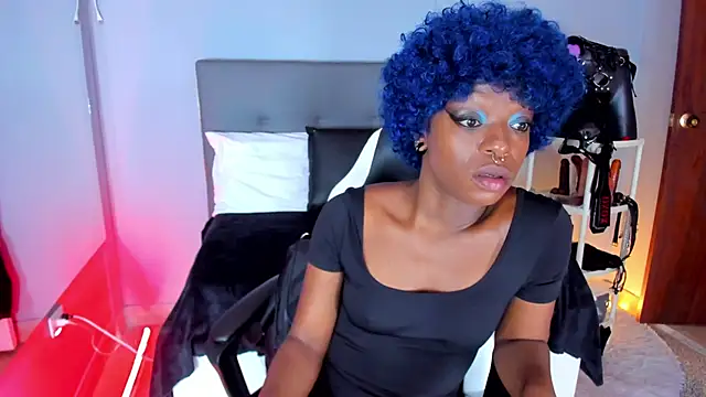 Coco Kiss online show from 9, 10, 2025