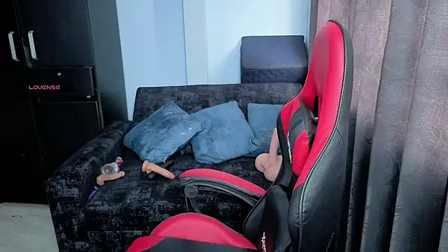 charlotee lovee69 online show from 5, 11, 2025