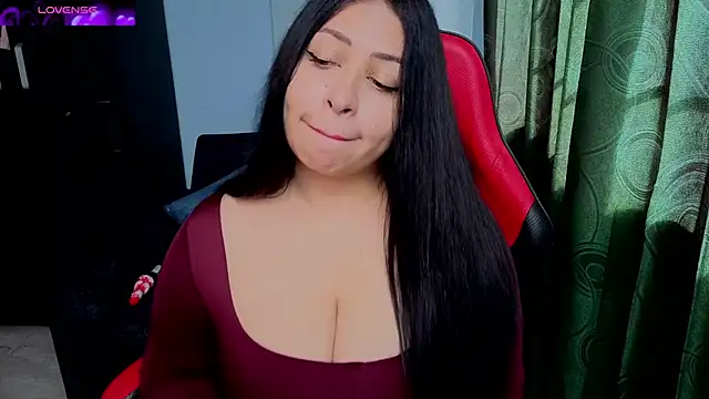 charlotee lovee69 online show from 16, 6, 2026