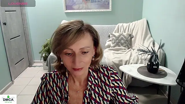 Snapshot of HornyMilf_777 chatting on 17, 6, 2026 HornyMilf 777 online show from 17, 6, 2026