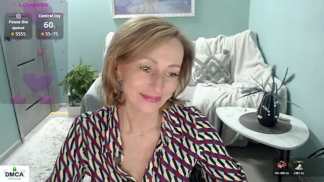 HornyMilf 777 online show from 4, 5, 2026