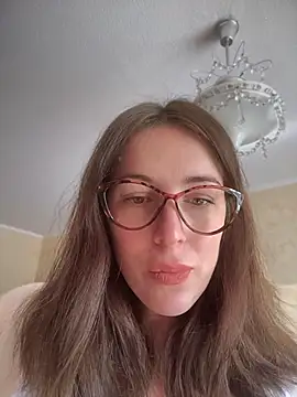 MommmyYummy online show from 13, 4, 2026