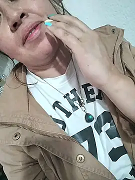 isabellacen online show from 16, 10, 2025