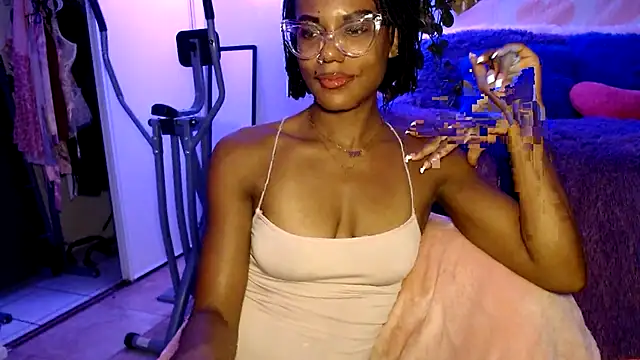 Snapshot of CocoSage chatting on 23, 6, 2026 CocoSage online show from 23, 6, 2026
