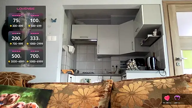 Teylor Love online show from 4, 12, 2025