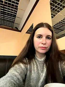 Teylor Love online show from 25, 9, 2025