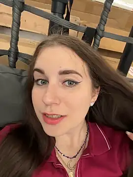 Snapshot of Teylor_Love chatting on 2, 6, 2026 Teylor Love online show from 2, 6, 2026