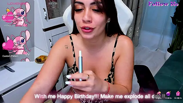 Snapshot of EveEvian chatting on 21, 3, 2025 EveEvian online show from 21, 3, 2025