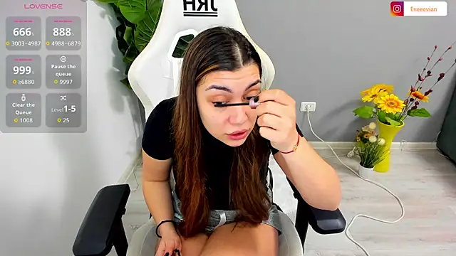 EveEvian online show from 9, 3, 2026