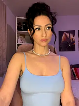 Snapshot of KatyEvanss chatting on 25, 10, 2025 KatyEvanss online show from 25, 10, 2025