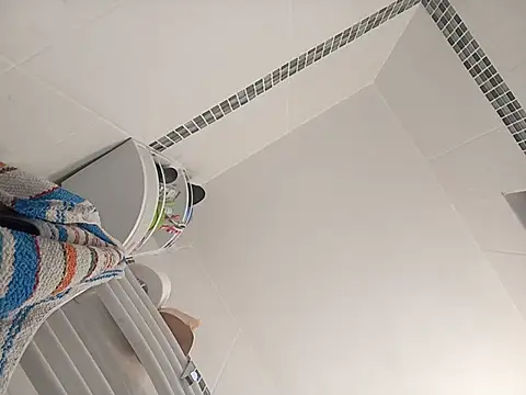 Snapshot of florin421 chatting on 11, 3, 2026 florin421 online show from 11, 3, 2026