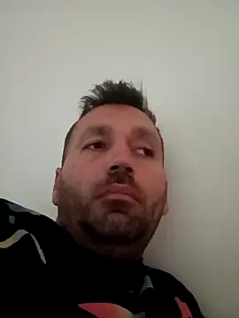 Snapshot of florin421 chatting on 14, 4, 2026 florin421 online show from 14, 4, 2026