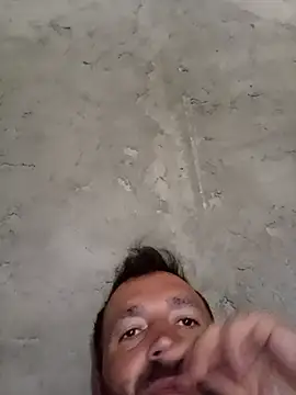 Snapshot of florin421 chatting on 26, 4, 2026 florin421 online show from 26, 4, 2026