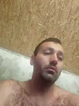 Snapshot of florin421 chatting on 31, 5, 2026 florin421 online show from 31, 5, 2026