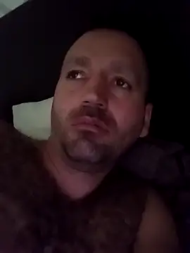 Snapshot of florin421 chatting on 10, 3, 2026 florin421 online show from 10, 3, 2026