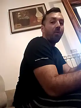 Snapshot of florin421 chatting on 16, 4, 2026 florin421 online show from 16, 4, 2026