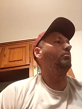 Snapshot of florin421 chatting on 15, 4, 2026 florin421 online show from 15, 4, 2026