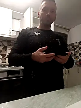 Snapshot of florin421 chatting on 24, 2, 2026 florin421 online show from 24, 2, 2026