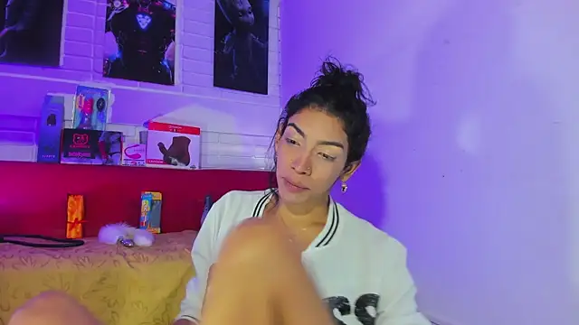 Alahia Rodriguez online show from 19, 3, 2025