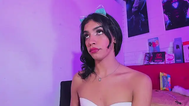 Alahia Rodriguez online show from 23, 3, 2025