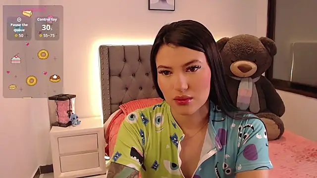 Snapshot of Nicols66 chatting on 8, 1, 2026 Nicols66 online show from 8, 1, 2026