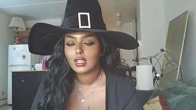 SiminFox online show from 31, 10, 2025