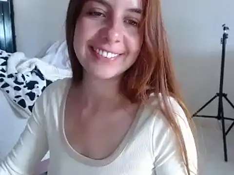 violetapeter 1 online show from 14, 12, 2024