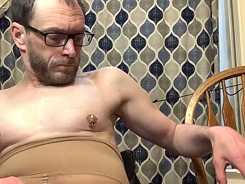 ClintCumin416 online show from 12, 4, 2026