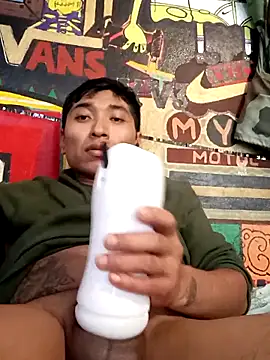 Snapshot of Tonyada18 chatting on 17, 2, 2026 Tonyada18 online show from 17, 2, 2026