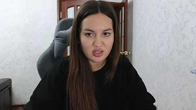 Nelly Fischer online show from 10, 1, 2025