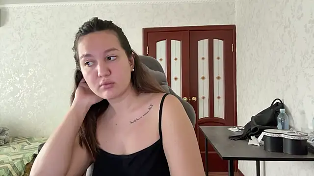 Nelly Fischer online show from 29, 5, 2026