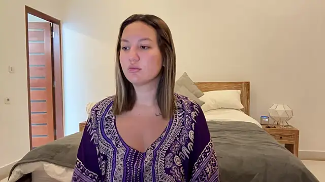 Nelly Fischer online show from 24, 9, 2025