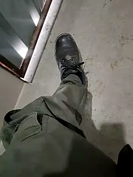 Snapshot of samlord261 chatting on 28, 12, 2024 samlord261 online show from 28, 12, 2024