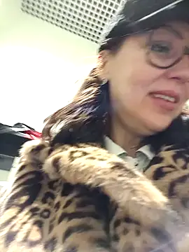 Ulyana72882 online show from 17, 12, 2024