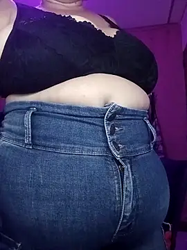 EllisW8 online show from 1, 10, 2025