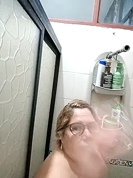 EllisW8 online show from 6, 1, 2026