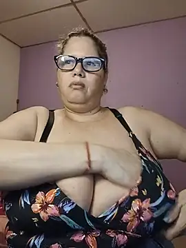 EllisW8 online show from 15, 5, 2026
