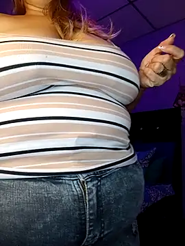 EllisW8 online show from 11, 11, 2025