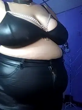 EllisW8 online show from 18, 11, 2025